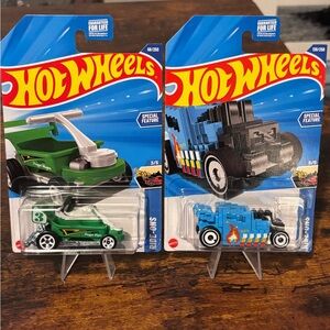 2025 Hot Wheels #68 HW Ride-Ons DRAGGIN' WAGON + Ride-Ons Pixel Shaker 138/250